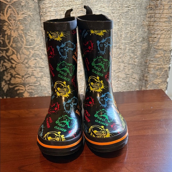 George Kids Pro Gamer Rubber Boots - Black with Multicolor Accents Size 2 - Picture 2 of 11